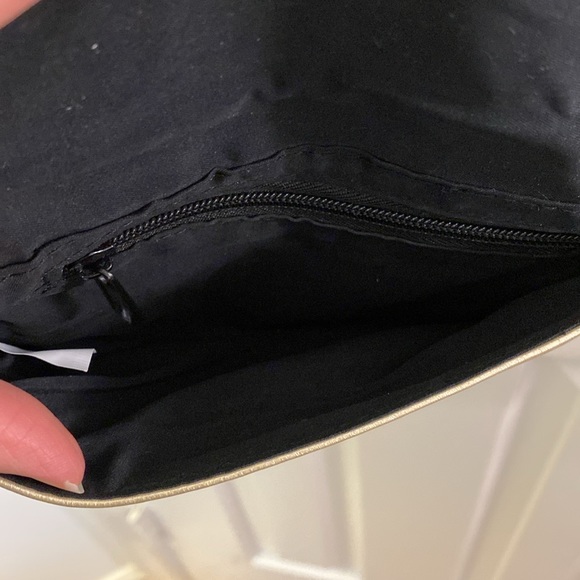 LG mini clutch - Picture 6 of 6